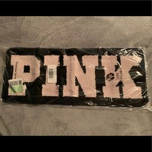 Victoria’s Secret PINK bath mat “runner” new